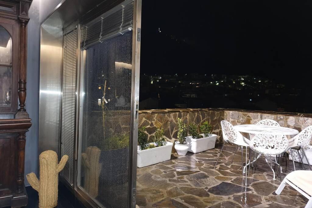 Atico singular en el centro histórico. Apartamento Jaén Exterior foto