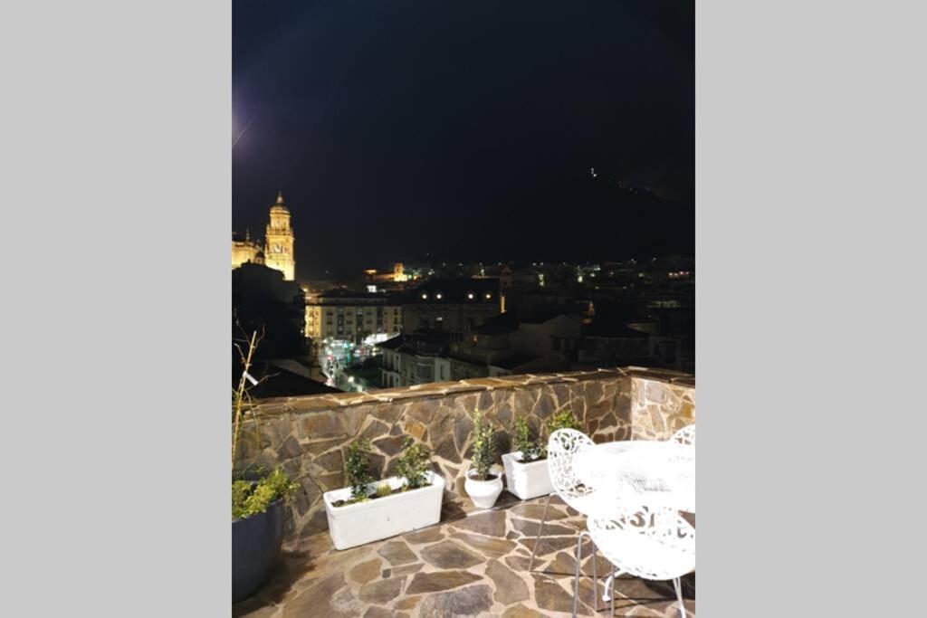 Atico singular en el centro histórico. Apartamento Jaén Exterior foto