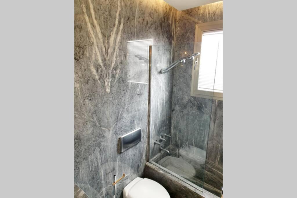 Atico singular en el centro histórico. Apartamento Jaén Exterior foto